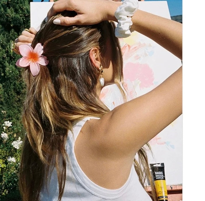 Gradient Egg Flower Hair Claws Clip swee